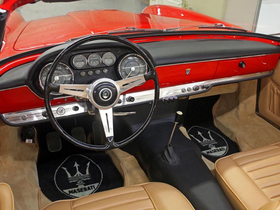  Maserati 3500 Spyder 1959 года  (фото 4 из 35)